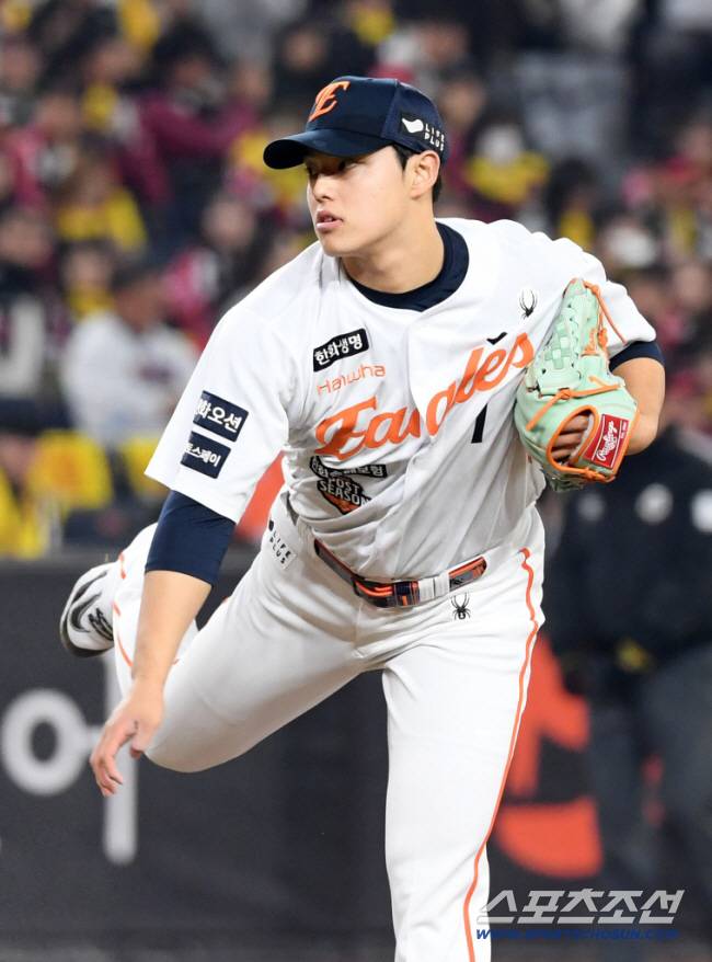 '최고 155㎞' 문동주, 청백전 2이닝 1실점 점검 완료…WBC 대표팀 합류 여부는 '미지수'