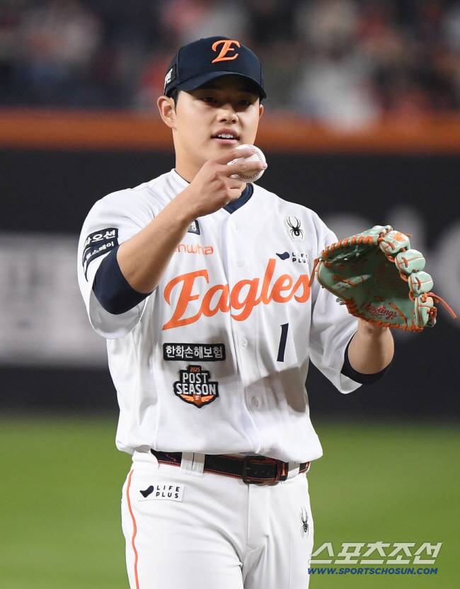 '최고 155㎞' 문동주, 청백전 2이닝 1실점 점검 완료…WBC 대표팀 합류 여부는 '미지수'