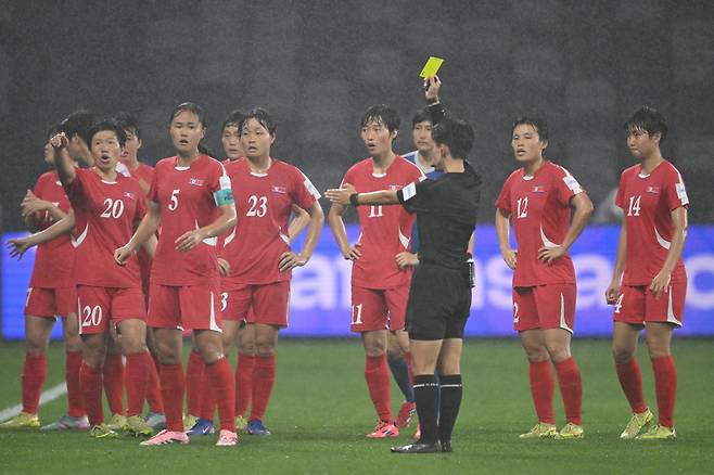 역시 북한이고, 또 북한이구나, 세계에서 이런 나라는 북한뿐...역대급 황당 '경기 안해' 선수단 철수→VAR 판정 거부
