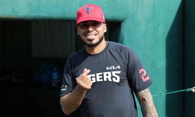 “살살 때리는데 멀리 가요” KIA 테스형 업그레이드 버전이 왔다? 꽃범호 만족감…레이예스 스타일 아니다