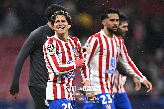 명장병 대형사고, 토트넘 결국 박살났다…백업 GK 파격 → 미끌쇼 좌절, 전반 15분 만에 3실점…아틀레티코에 2-5 대패 참사