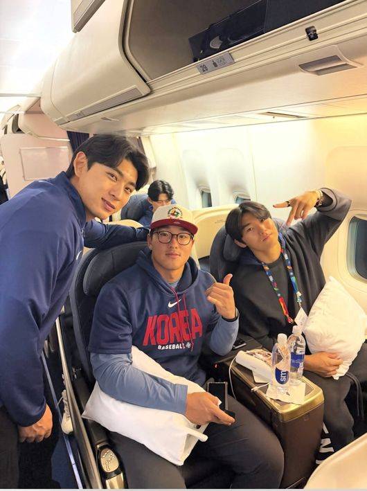 ‘와’ 진짜 전 좌석 비즈니스네! 韓 8강 주역들 초호화 전세기 인증샷 공개, “도쿄→마이애미로 딱, 너무 좋습니다”