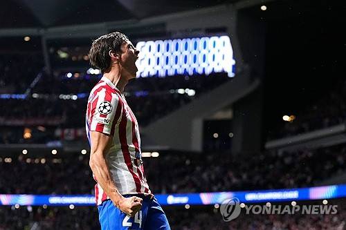 '토트넘 와르르 붕괴' 이제 2부 강등만 남았다, UCL 최초 15분 3실점→아틀레티코 원정 2-5 대참패…사실상 탈락 위기