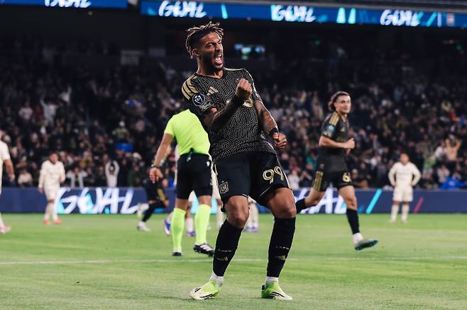 손흥민, 골은 안 터졌지만 ‘7호 도움’…LAFC는 알라후엘렌세와 16강 1차전 1-1 무