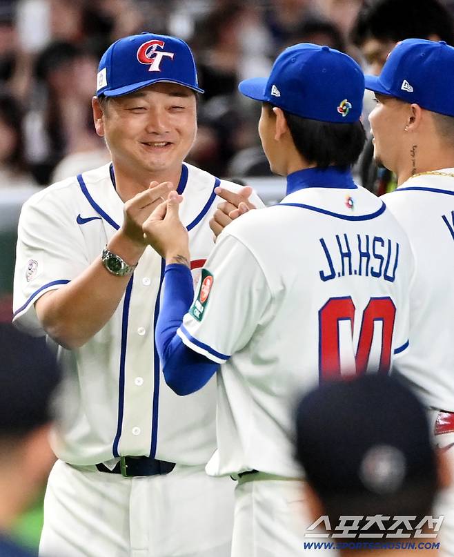 WBC 1R 탈락 후폭풍? '한국 킬러' 대만 국민 감독 사퇴 표명…CPBL 회장도 물러난다
