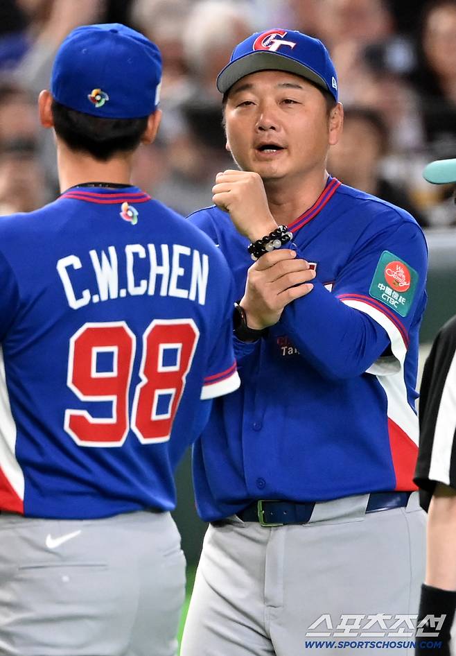 WBC 1R 탈락 후폭풍? '한국 킬러' 대만 국민 감독 사퇴 표명…CPBL 회장도 물러난다