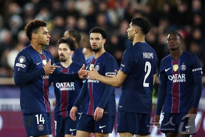 '이강인 교체투입' PSG, UCL 16강 1차전에서 첼시 5-2 대파