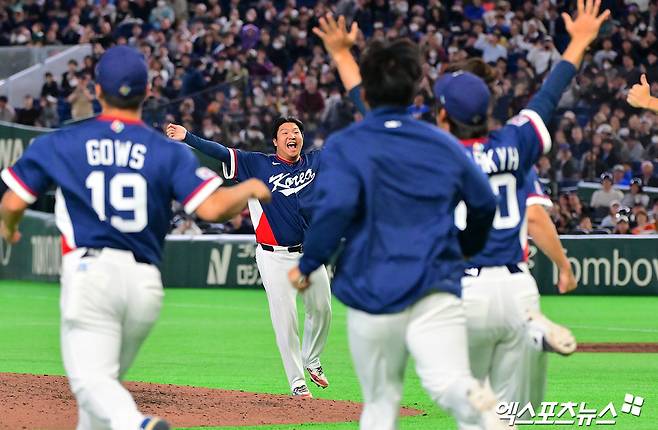 한국이 너무 불리하네! 12시간 이동→13시간 시차→야구장 적응 '딱 하루'…삼중고 韓 '기울어진 운동장'서 격돌? 美 입성 첫 날, 대학교서 훈련 [WBC]