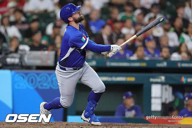 ‘고맙다 이탈리아’ 순위 착각해 탈락할 뻔한 미국, 이탈리아 덕분에 8강 진출 확정...최소 2위 확보 '어부지리'