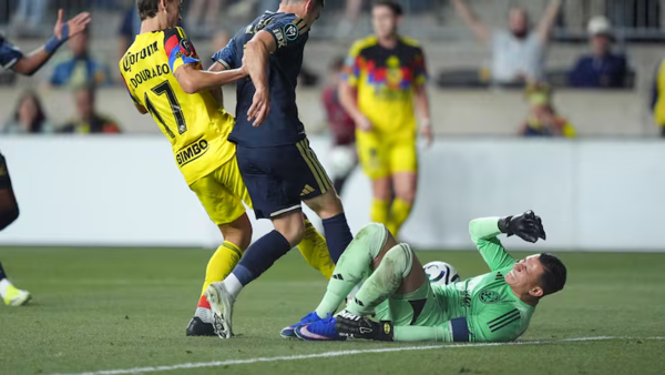 [오피셜] '대한민국, 대형 변수 발생!' 韓 대표팀, 맞대결 상대 멕시코 주전 GK, 아킬레스건 파열→월드컵 사실상 OUT...대체자 40세 오초아 거론