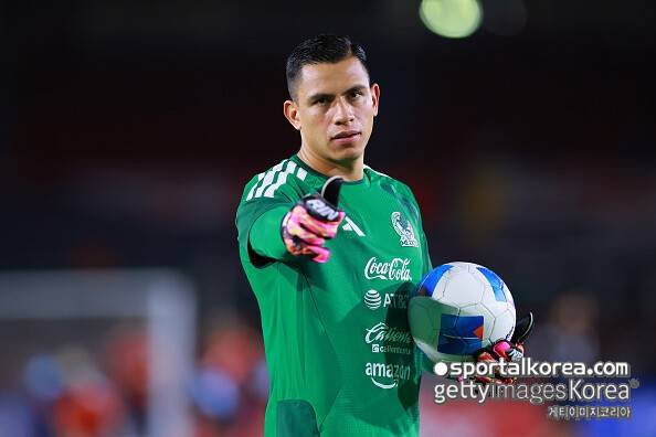 [오피셜] '대한민국, 대형 변수 발생!' 韓 대표팀, 맞대결 상대 멕시코 주전 GK, 아킬레스건 파열→월드컵 사실상 OUT...대체자 40세 오초아 거론