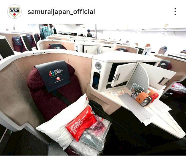 “수학여행 왔냐?” 오타니·스즈키 전세기 인증샷…팬들 반응 폭발 [WBC]