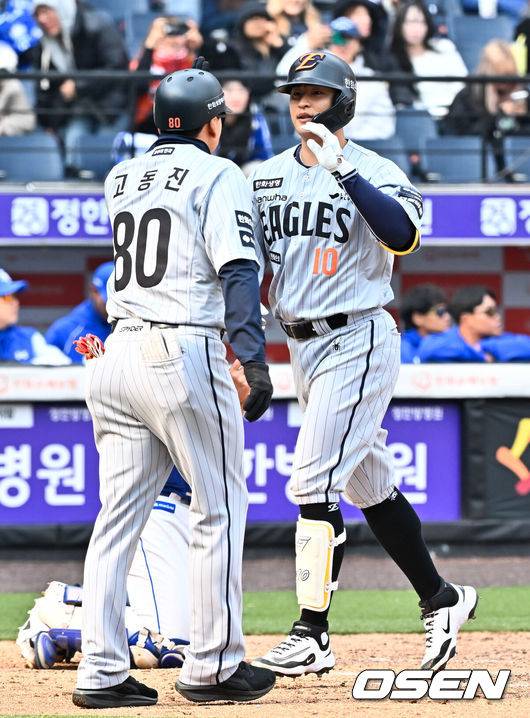 '한화 마운드 폭격' 삼성 12-3 대승, 첫날부터 15안타 터졌다…양창섭 4이닝 무실점 쾌투 [대전 리뷰]