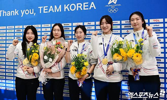 김길리 빼고 '평균 32.25세', 역대급 초고령 女 쇼트트랙 대표팀 뜬다…세계선수권 시선집중