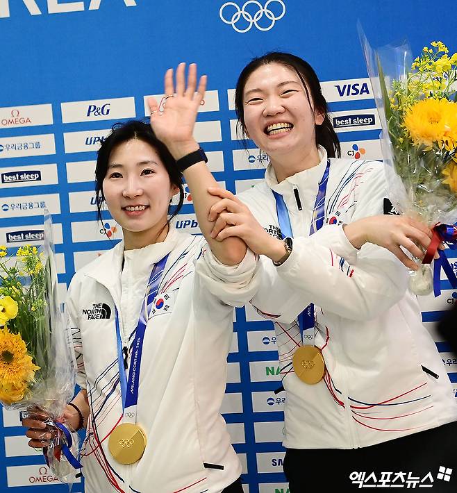 김길리 빼고 '평균 32.25세', 역대급 초고령 女 쇼트트랙 대표팀 뜬다…세계선수권 시선집중