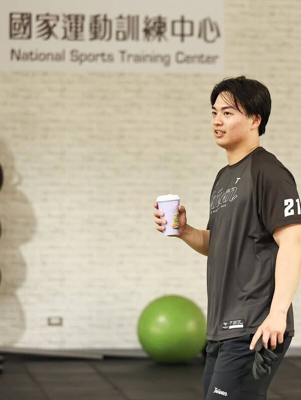 왕옌청, 시즌 전 기대했던 폰와 대체 모드는 어디? 1회부터 삐걱