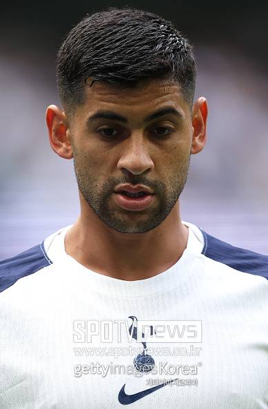 풍비박산 “토트넘 강등되면 난 바로 이적, 팀에 관심없어” 한 선수의 어이없는 고백…끝내 라커룸 이야기 밖으로 나왔다