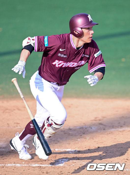 ‘KIA서 왜 방출됐나’ 201안타 전설, 친정 복귀전 솔로포 폭발 실화? 재기 신호탄 쏘아 올리다 [오!쎈 이천]