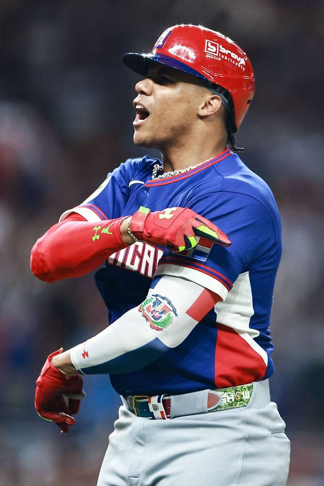 ‘첩천산중’ 도미니카 최강 타선도 벅찬데, 빅리그 최강 좌완 싱커볼러 산체스라니…‘류지현호’, 우타자 다수 배치로 NL 사이영상 2위 넘을까