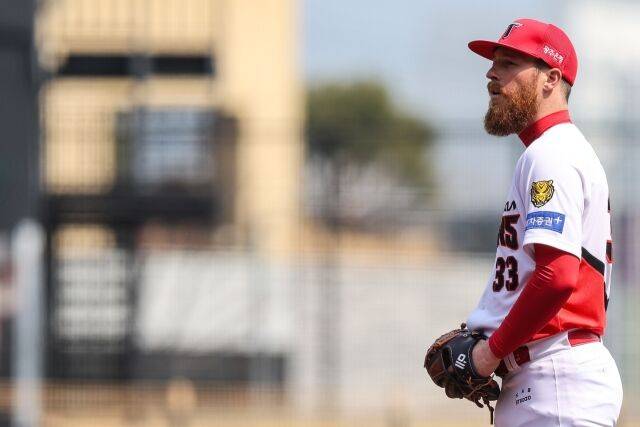 “최형우 최고타자였는데 큰 손실, 김도영 돌아오면 스텝업” KIA 152km 슬러브 마스터 시선…십시일반을 믿는다, 이것도 필요해[MD광주]
