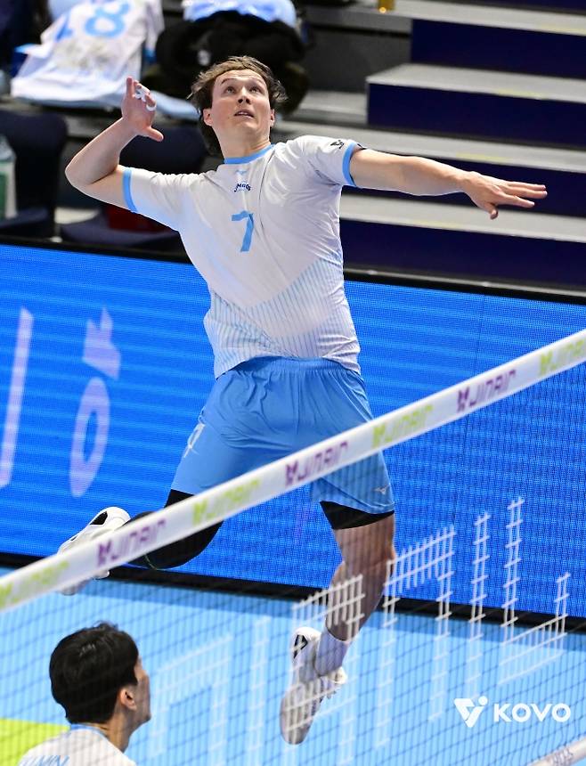 “빨리 우승하고 서울 구경할래요”…25세 호주 청년 이든의 꿈