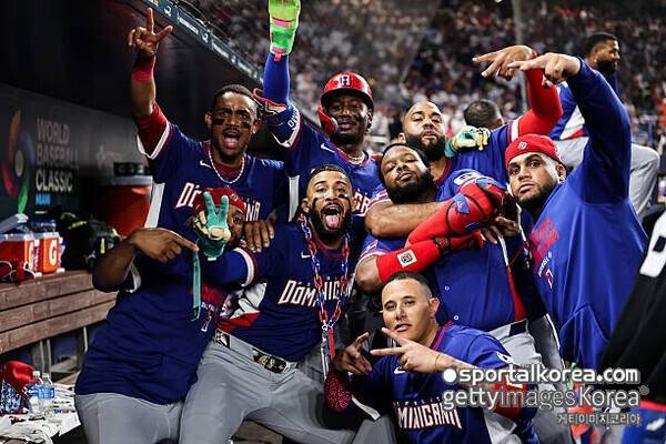 韓 마운드 초비상! 심판도 못 건드리는 도미니카 타자들? 홈런 치면 30초 경기 중단→'HR 경계령' 발령