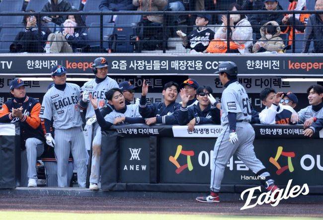 이거지, 한화가 100억 타자 데려온 이유…'2경기 만에 손맛' 강백호