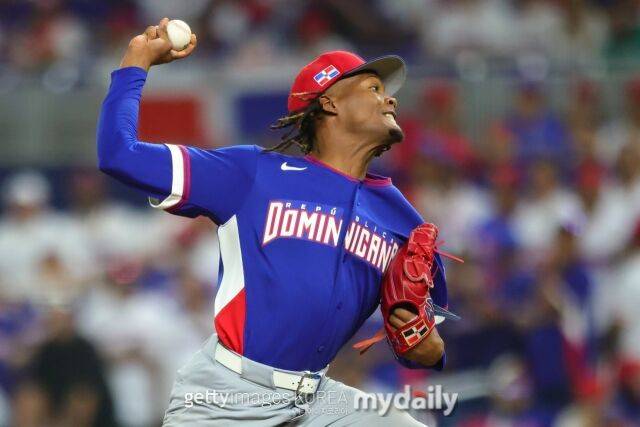 “산체스 50구 강판, 한국이 손도 못 댈 최강 불펜 4명 기다린다” ML 스카우트 슬픈 예상…도미니카 에이스 내려가면 한국 더 괴롭다