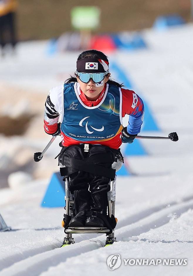 [패럴림픽] '19세 철인' 김윤지, 또 은빛 질주…이번 대회 4번째 메달