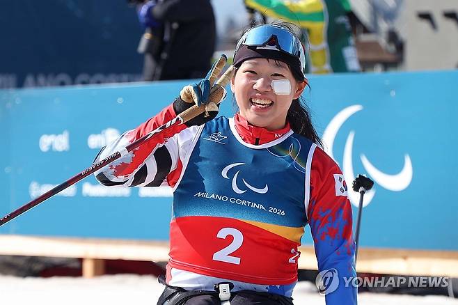 [패럴림픽] '19세 철인' 김윤지, 또 은빛 질주…이번 대회 4번째 메달