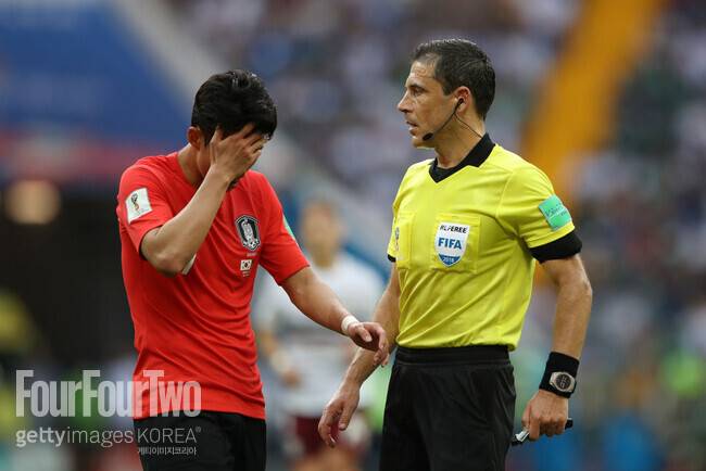 '눈물 펑펑' 손흥민 라스트 댄스 망치러 오나...'멕시코전 미친 선방' 그 GK, 40세에 월드컵 출전 임박