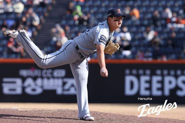 '3분 만에 이닝 삭제' 던지는 사람도 숨찼다…1점 차 완벽 세이브, 김서현