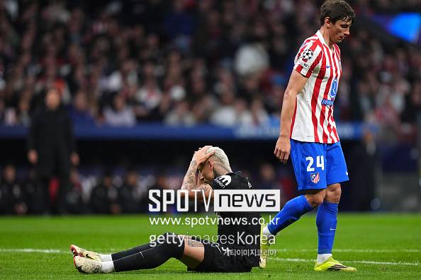 英 BBC “토트넘, 49년 만에 2부리그 강등 위기”…표류하는 투도르 임시 감독 “선수들은 울거나 싸우거나 둘 중 하나밖에 없다”