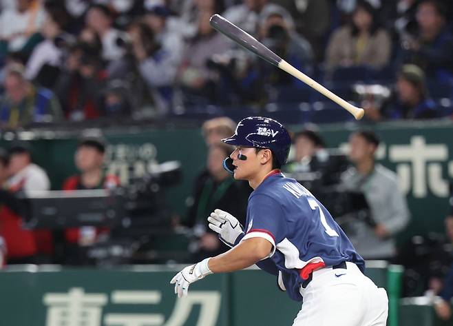 야구에 ‘만약’은 없지만→통한의 홈 송구 하나가 ‘괴물’을 흔들었다…김주원의 실책성 플레이 ‘아쉽’ [WBC 8강]