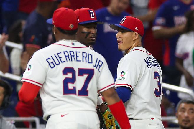 17년 만의 8강…놀랍지 않은 수준차, 도미니카공화국은 야구로 숨을 쉰다[장강훈의 액션피치]