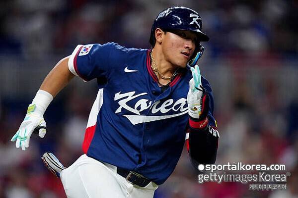 '대박' 3조 5000억 도미니카도 못 넘은 한국산 고릴라, '사이 영 2위' 공략해 당당히 타구 속도 1위…이래서 '국대 4번'이다