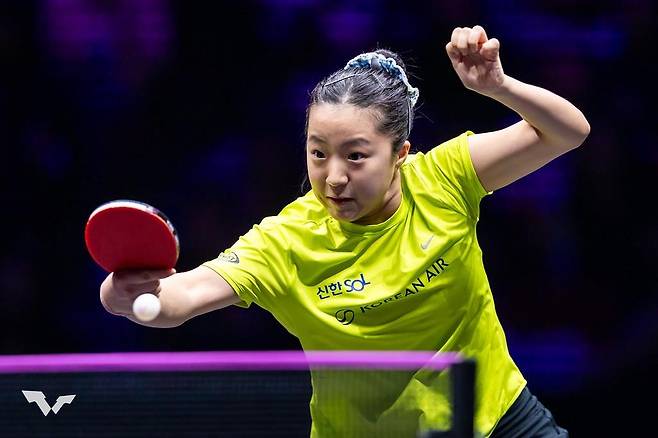 탁구 신유빈, WTT 충칭 대회서 '천적' 왕이디에 막혀 4강행 좌절