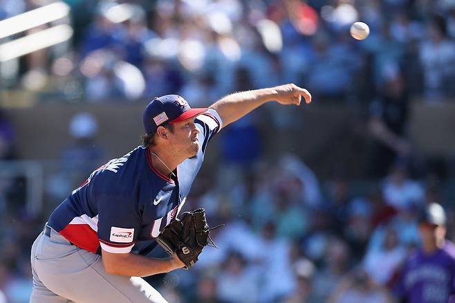 류현진과 같은 날… 다저스 ‘전설’ 커쇼, 대표팀 공식 은퇴