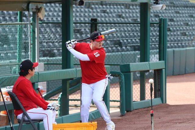 '와 놀랍다' 155km KKKKKKKK 실화? 박찬호 닮은꼴 완벽투, 동명이인 맞대결 어떻게 웃었나