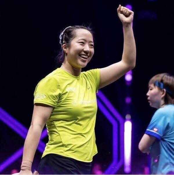 끝까지 물고 늘어졌다... 신유빈, 왕이디와 풀게임 혈투 끝 8강 탈락