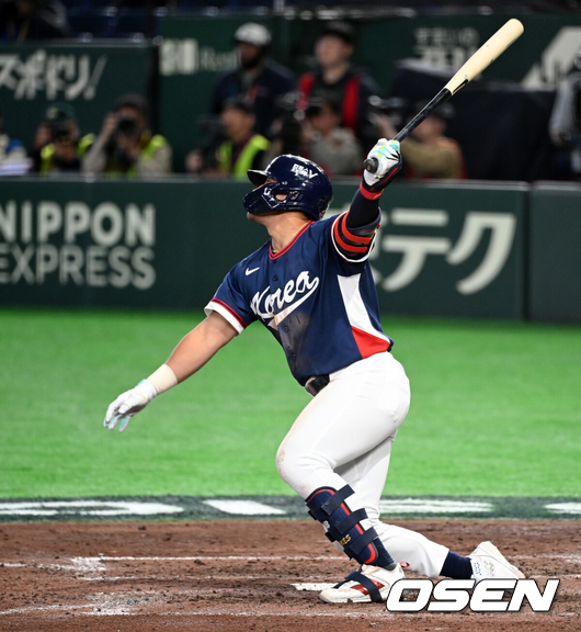 최강 상대 2루타 폭발 WBC 타율 .333, 세계 무대 통했다...괴물이 자랑스러운 이강철