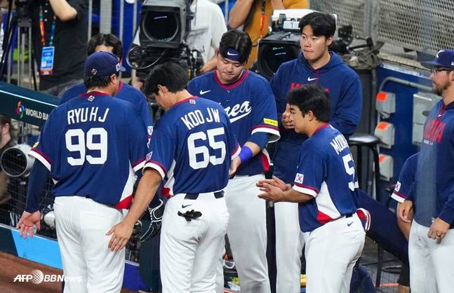 고맙습니다, 정말 고맙습니다! 류지현, '국대 은퇴' 류현진에 찬사