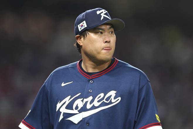 류현진의 '은퇴 경기'를 망친 그 절묘한 2루타, WBC 역사에 남을 장타 왜? 땅에 닿을 듯했으니