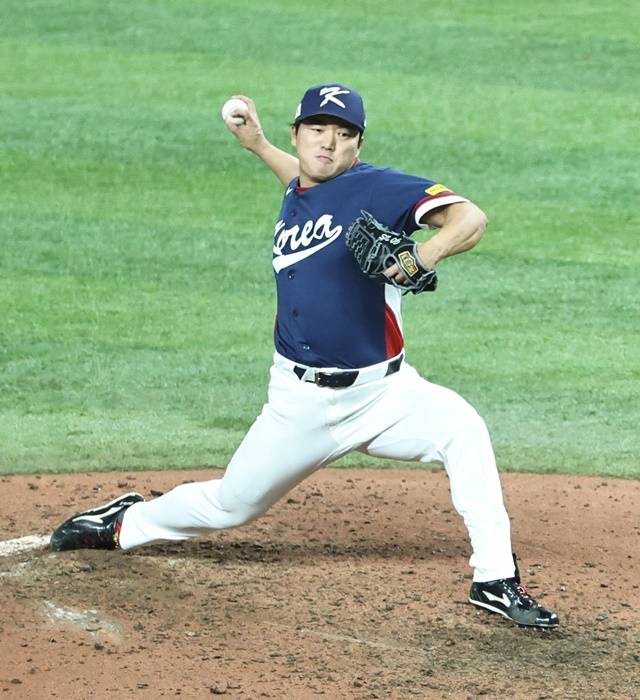 ‘우승 후보’ 도미니카 상대 삼자범퇴라니…자신의 가치 입증한 고우석, 빅리그 데뷔 가능성도 ↑ [WBC]