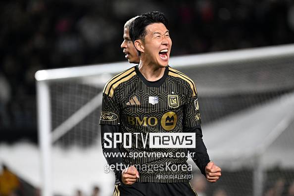 “손흥민 천금골→LAFC 3-0 완승, 개막 후 4연승 질주”…美 전문매체 예상 “SON 세인트루이스전에서 올시즌 리그 첫 골 터질 것” 잠잠했던 발끝 드디어 터진다