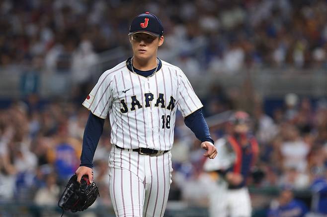 'WS MVP 아무나 하나' 日 야마모토, 베네수엘라전 4이닝 69구 5K 2실점→결승전 등판 불가