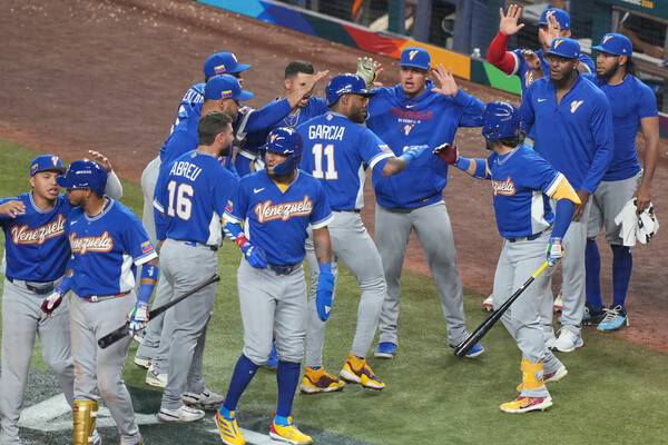 '일본 탈락하나' 3점포로 역전한 일본, 6회 3점포 주며 5-7 역전당해 [일본-베네수엘라]