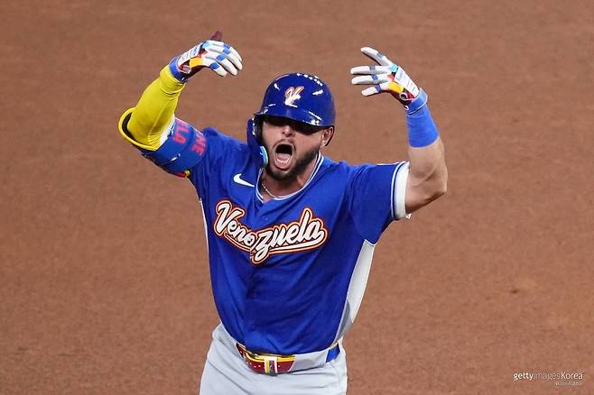 ‘亞 최강 일본 침몰’ 베네수엘라, 일본에 대역전승→4강 진출 [WBC]