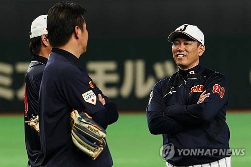 대만에 지더니 WBC는 8강까지… 일본 망친 이바타 감독, 사령탑의 중요성
