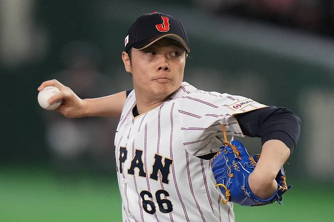 日 투수, 어떻게 이런 일이…전세기도 못 타고 '美 마이애미' 홀로 갔는데→베네수엘라전 미등판+도쿄 복귀+후쿠오카 이동, 허탕 제대로 쳤다